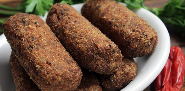 Croquete de carne moída com mandioca