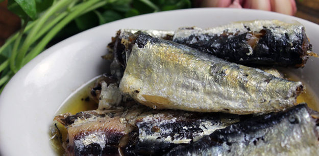 Sardinha na panela de pressão