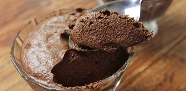 Sorvete mousse de chocolate